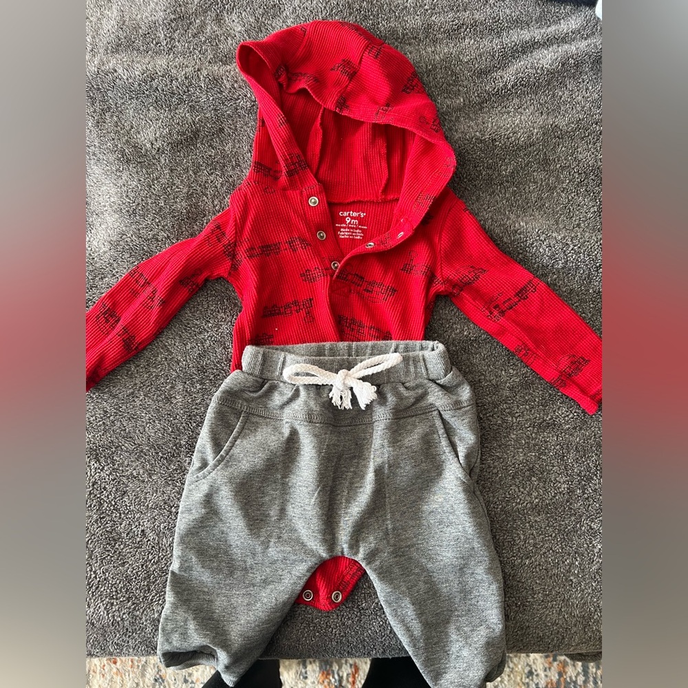 Carters Train Waffled Shirt & Grey Sweatpants